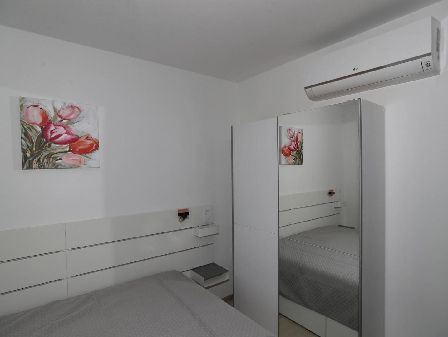 Four Flowers Apartman ชิโอฟก ภายนอก รูปภาพ