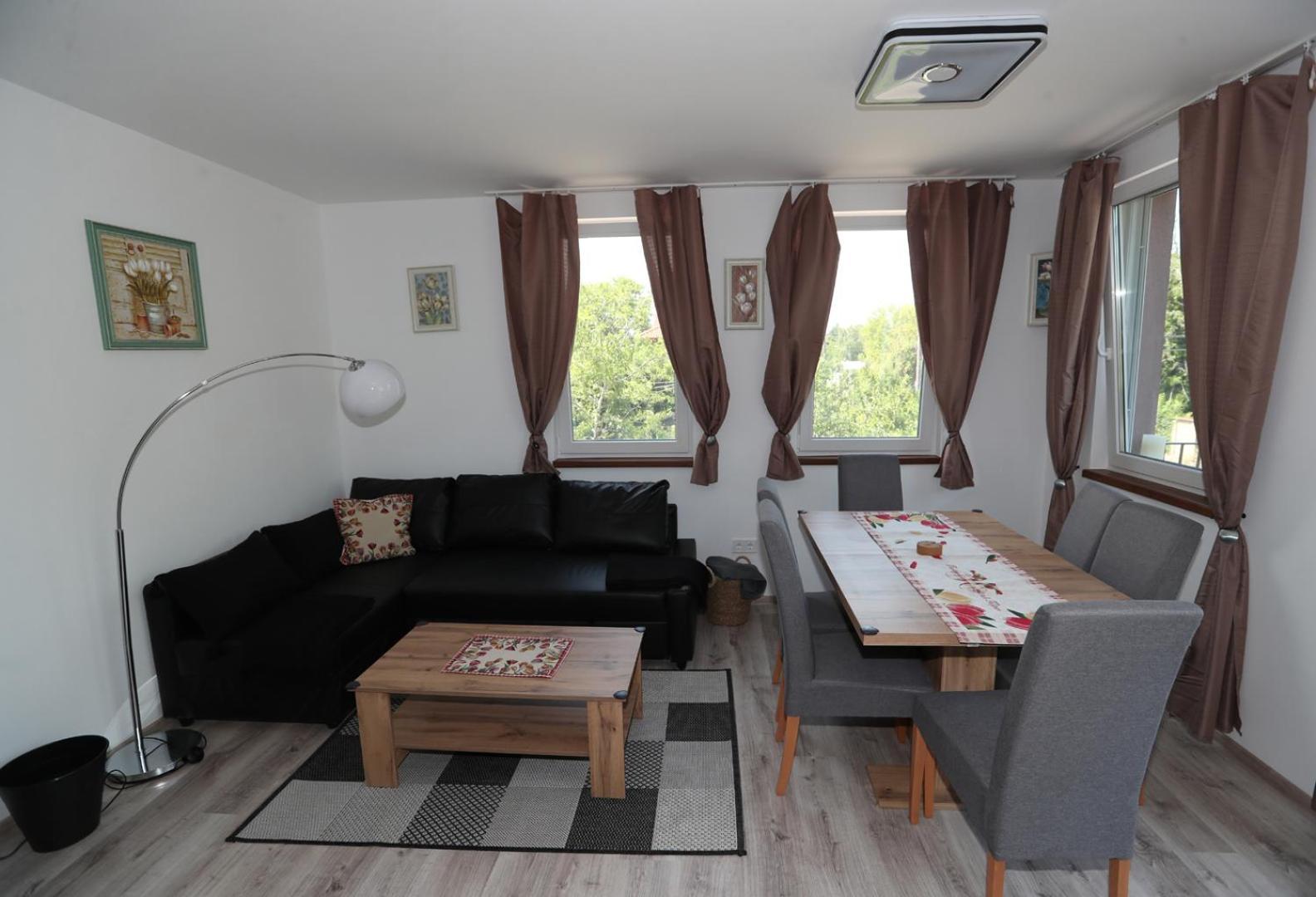 Four Flowers Apartman ชิโอฟก ภายนอก รูปภาพ