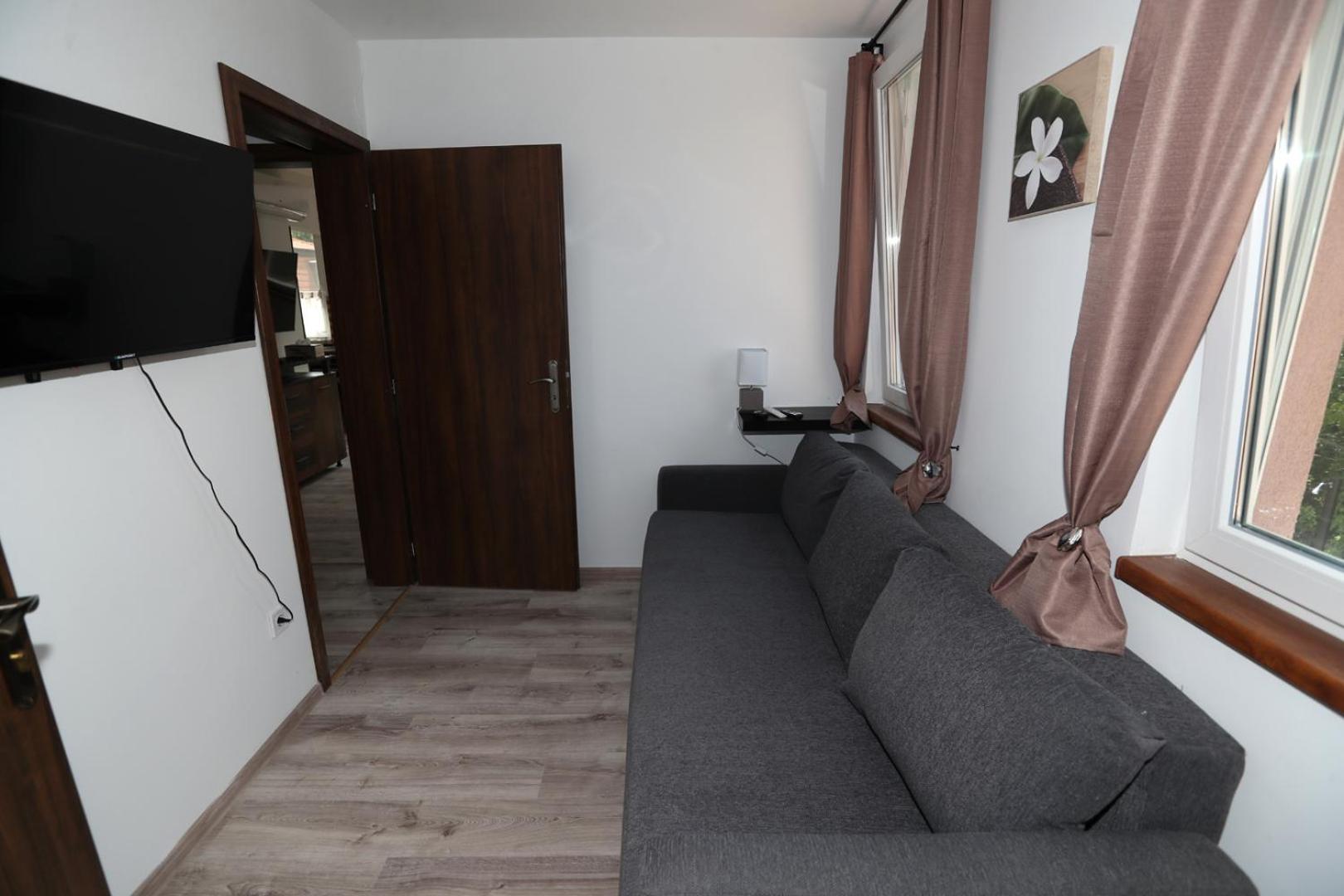 Four Flowers Apartman ชิโอฟก ภายนอก รูปภาพ